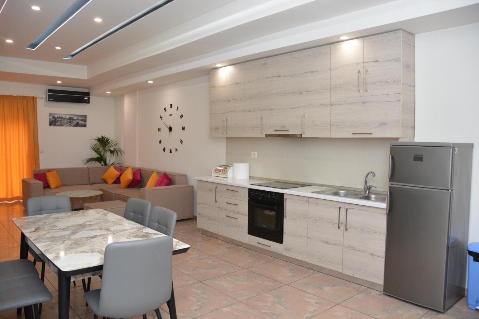 Apartment B&c Vlore